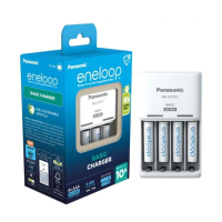 Eneloop Panasonic Eneloop Oplaadbare AAA / HR03 Ni-Mh Batterij + Basic Charger (4 stuks, 800 mAh)  AEN00030